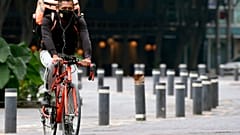 Fahrer eines Bringdienstes
