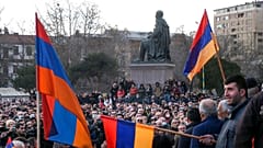 Κορυφώνεται η πολιτική κρίση στην Αρμενία