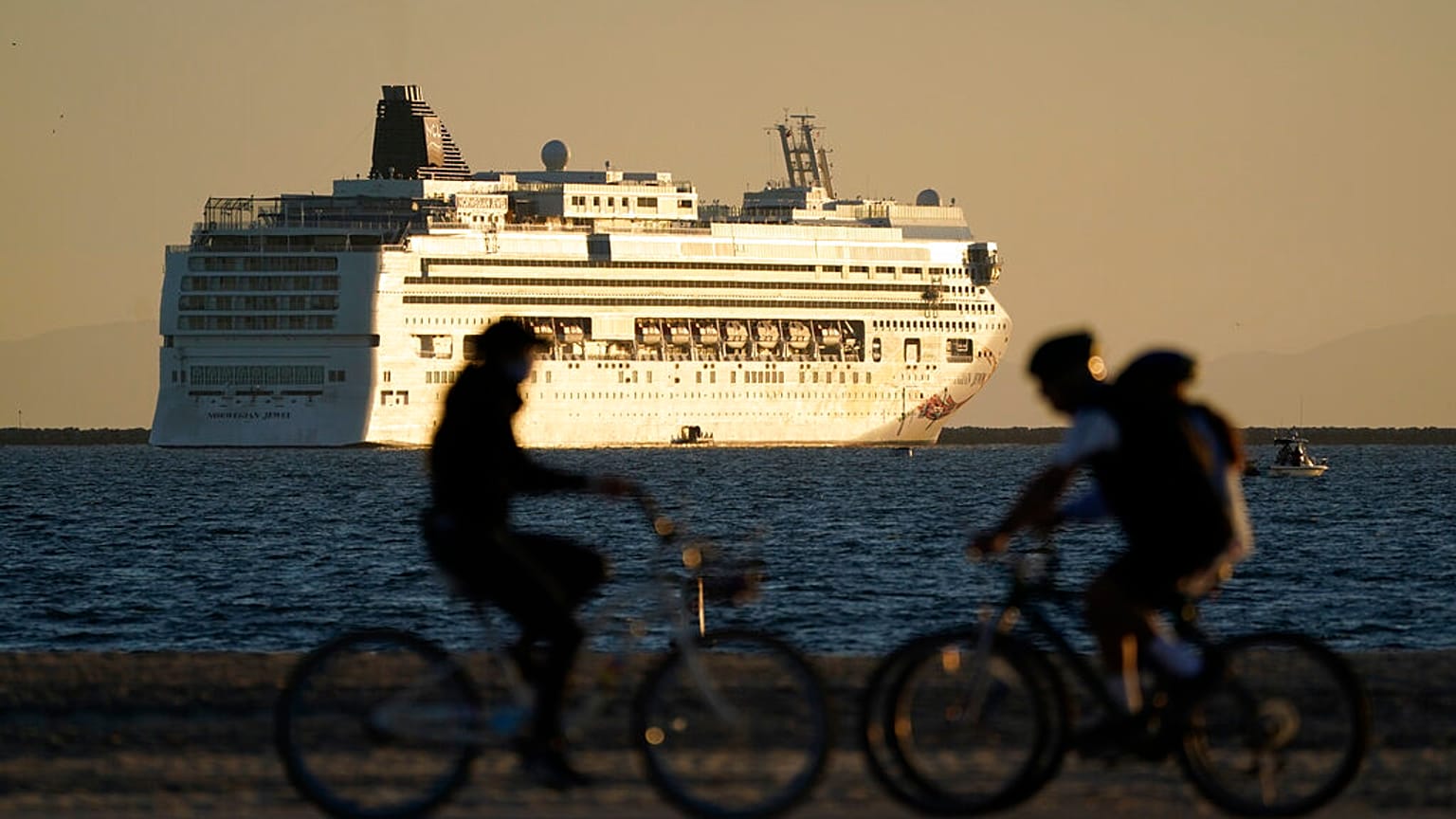 Κρουαζιερόπλοιο σε φωτογραφία αρχείου