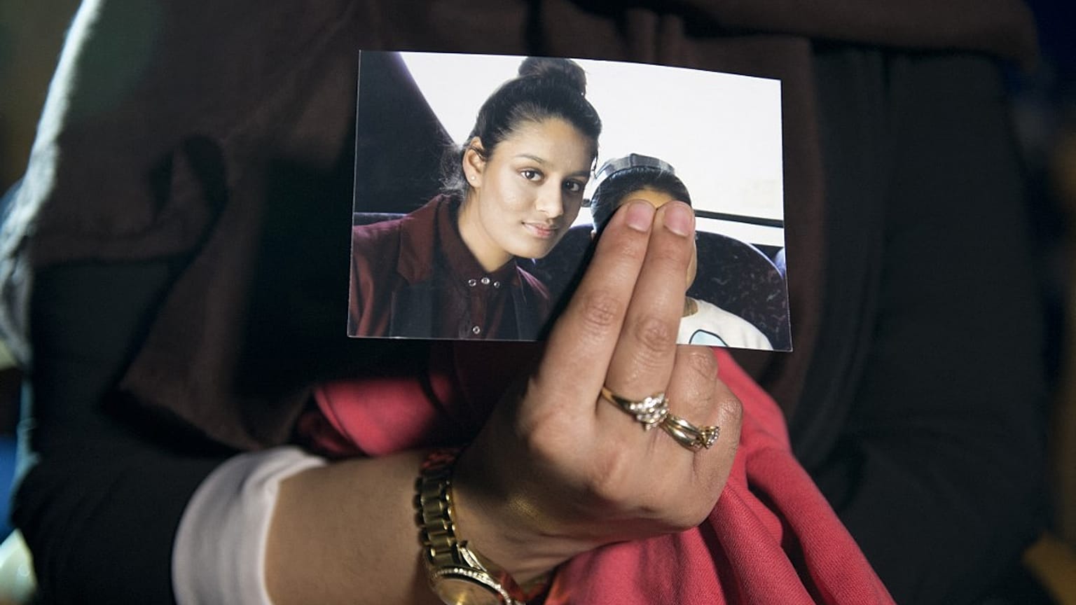 Shamima Begum - auf einem mehrere Jahre alten Foto -, das ihre Schwester zeigt