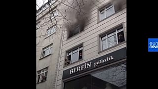 Brennendes Haus in Istanbul