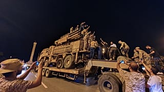Mayıs 2020'de Hafter güçlerinin kontrolünden alınan Vatiyye Askeri Hava Üssü'nde ele geçirilen Rus hava savunma sistemi Pantsir 