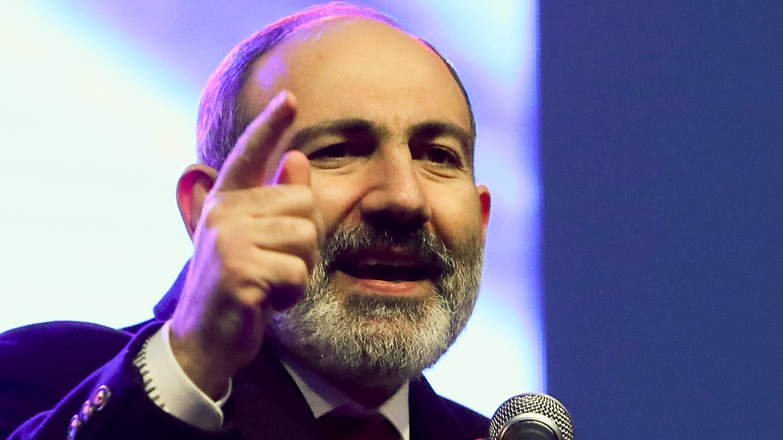 Krise in Armenien - Neuwahlen am 20. Juni 