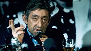 Serge Gainsbourg en 1986, lors d'une campagne de promotion pour une marque de cigarettes