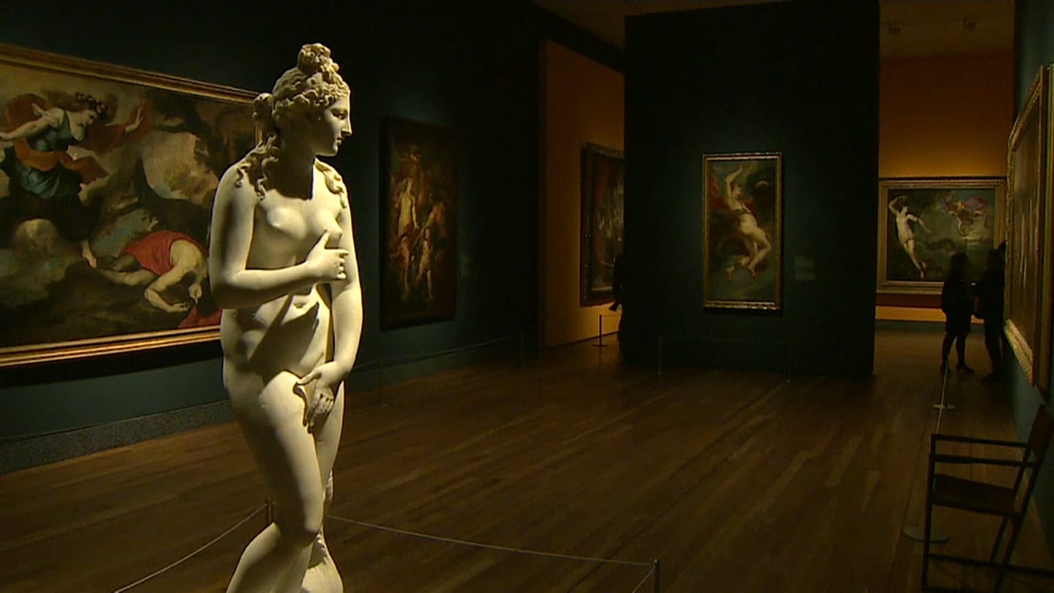 Una de las salas dedicadas a la exposición 'Pasiones Mitológicas'