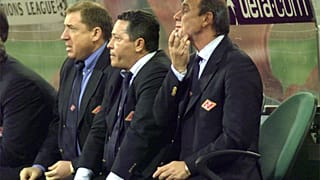 Олег Романцев на матче Лиги чемпионов в 2001 году