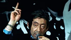 Серж Генсбур на пресс-конференции в парижском отеле George V, апрель 1986 года