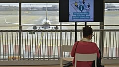 Привитым туристам будут выдавать цифровые пропуска