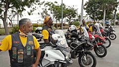 Mit dem Motorrad durch Angola