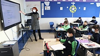 فيروس كورونا عمق فجوة التعليم بين التلاميذ الأغنياء والفقراء
