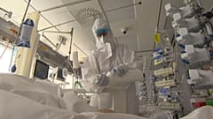 Kampf gegen hohe Todeszahlen: Zu Besuch in einer Intensivstation in der Slowakei