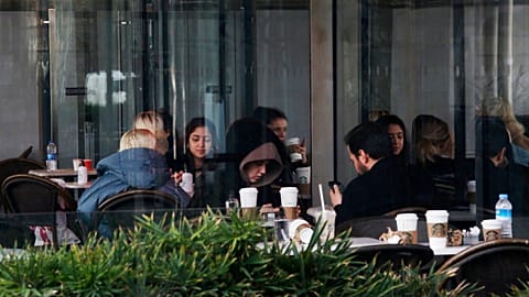 Istanbul: Es kehrt wieder Leben ein