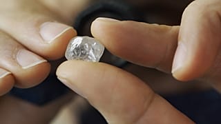 A bányászattól a csiszolásig – gyémántipari forradalom Angolában