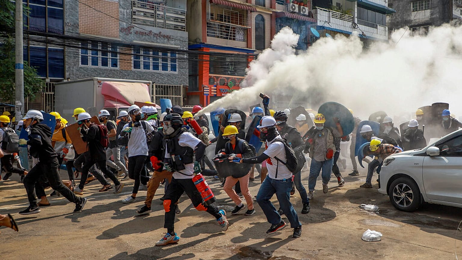 Protesto em Yangon