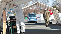 Германия продлевает ограничительные меры