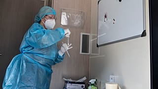 GREECE VIRUS OUTBREAK