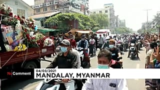 Funerales multitudinarios de las víctimas de la represión militar
