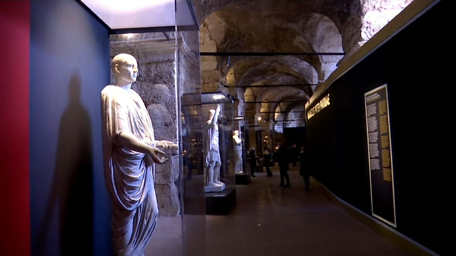 La mostra al Colosseo