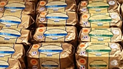 زبدة أبقار في المعرض الفلاحي الدولي في باريس. 2020/02/22