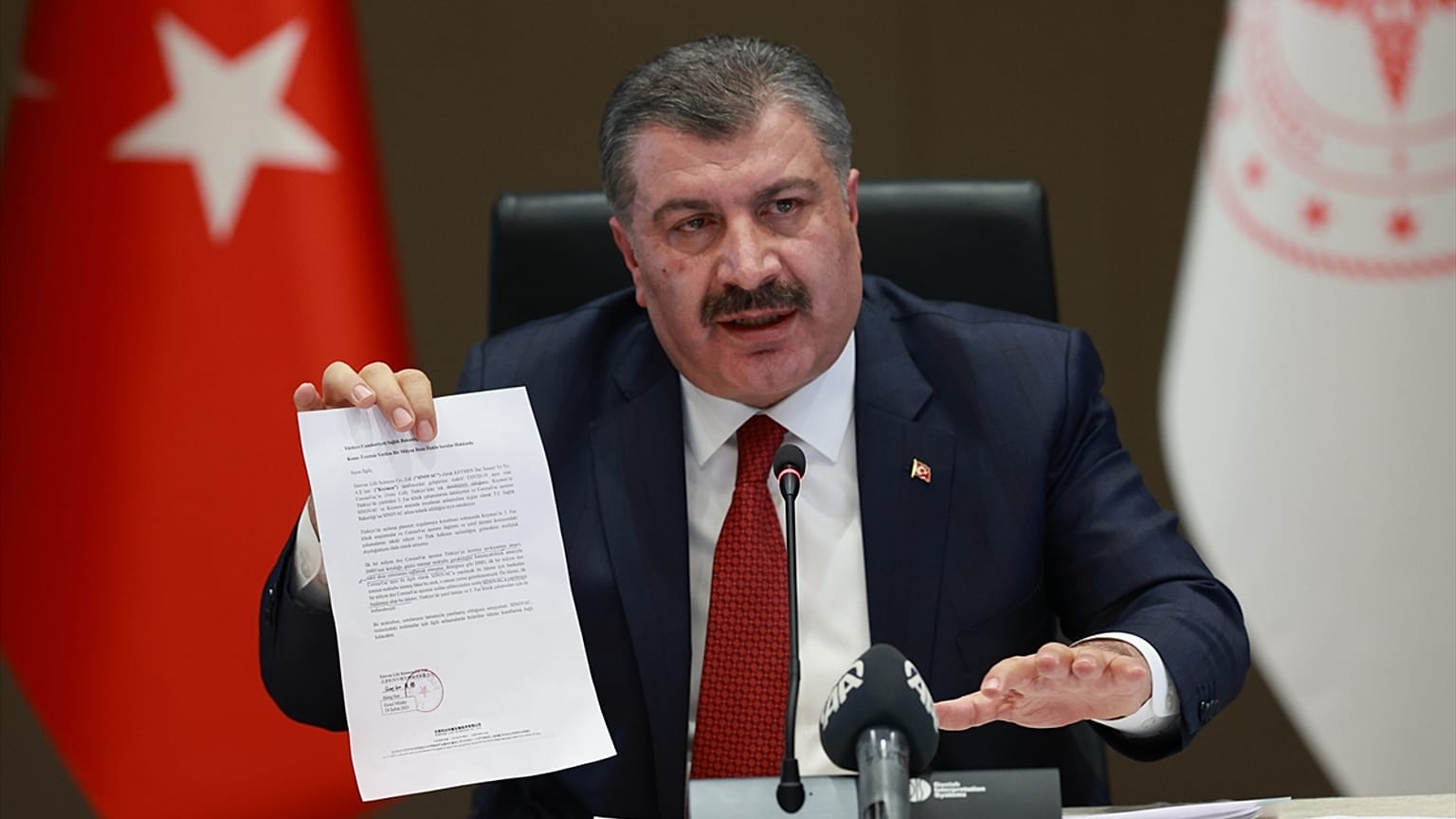 Sağlık Bakanı Fahrettin Koca