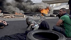 Des routes bloquées au Liban