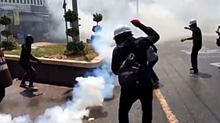 Tear gas in Dawei 