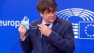 Avrupa Parlamentosu, Katalan ayrılıkçı Puigdemont'un dokunulmazlığının kaldırılmasını kabul etti