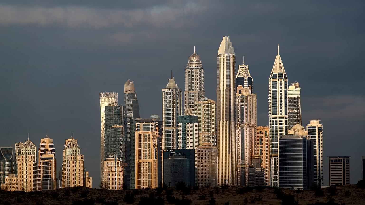 مشهد عام لمدينة دبي في الإمارات العربية المتحدة