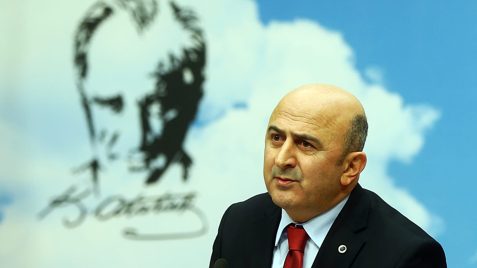 Ömer Faruk Eminağaoğlu