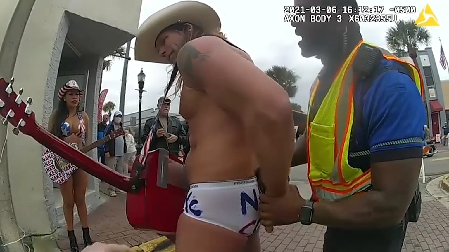 Arrestation du Naked Cowboy
