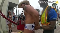 Arrestation du Naked Cowboy