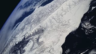 صورة القمر الصناعي- ناسا 