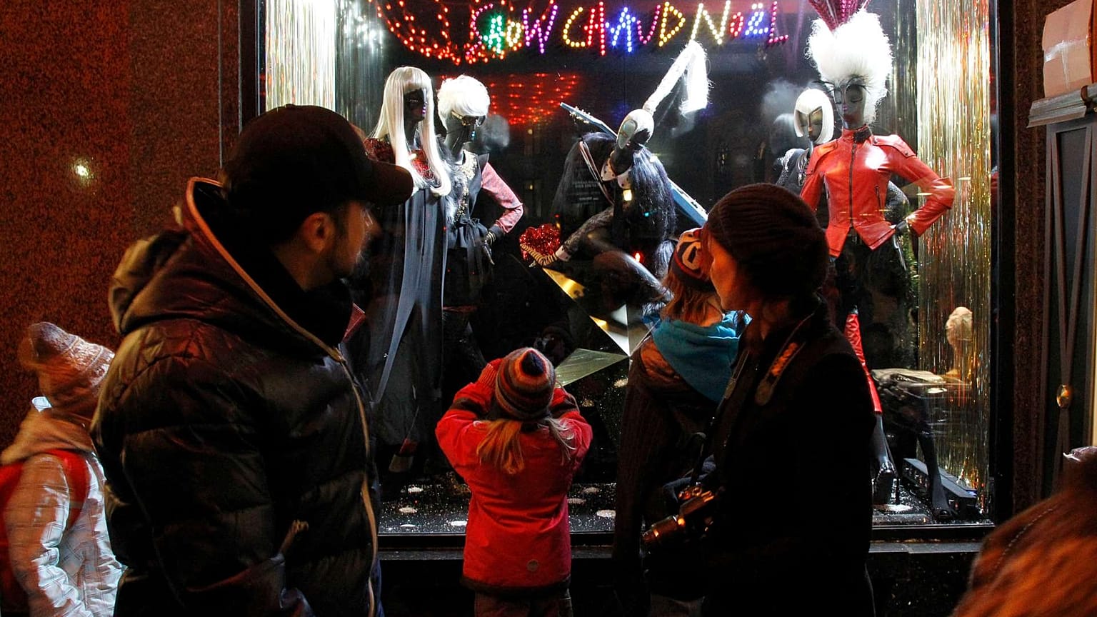 واجهة متجر في باريس، الأربعاء 15 ديسمبر 2010 