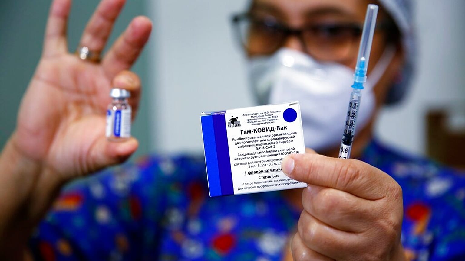 Sputnik e gli strascichi polemici con l'Agenzia europea del farmaco