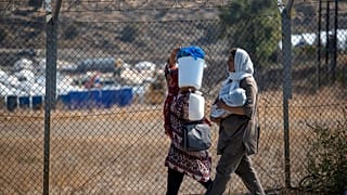 Πρόσφυγες στη Μόρια