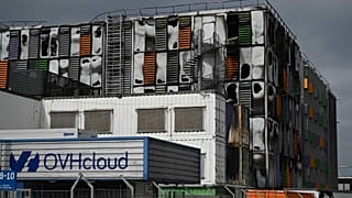  Strasbourg/OVHcloud binası yangın sonrası 