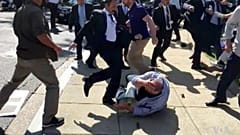 16 Mayıs 2017'de Washington'da sivil protestoculara saldıran Türkiye Cumhurbaşkanlığı korumaları böyle görüntülenmişti.