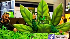 Örül, hogy legalizálták