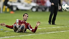 صورة من الارشيف - محمد أبو تريكة خلال مباراة ودية لكرة القدم في العاصمة القطرية الدوحة في 28 أيلول/  ديسمبر 2012. فازت مصر 2-0.