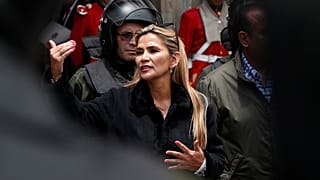 Bolivya’da eski geçici Devlet Başkanı Jeanine Anez terör, isyan ve komplo kurma suçlamalarıyla gözaltına alındı