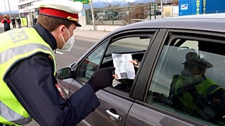 Wer Wiener Neustadt verlassen will, muss einen negativen Coronavirus-Test nachweisen
