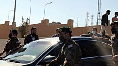 Король Иордании Абдалла II посещает больницу Эс-Салта, где скончались 6 пациентов из-за отключения кислорода