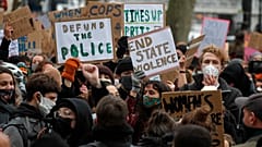 Mordfall Everard - Londoner Polizei im Kreuzfeuer der Kritik