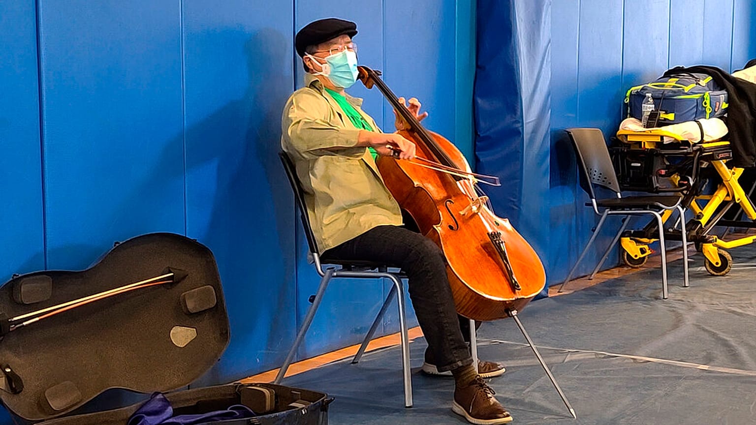 O παγκοσμίου φήμης βιολοντσελίστας Yo-Yo Ma