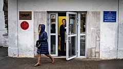 Вход в редакцию "Новой газеты" 15 марта 2021