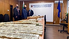 7 Mio Euro - Polizei schnappt Geldfälscher in der Uni-Druckerei