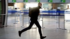 Virus outbreak airports