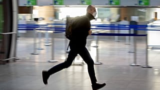 Virus outbreak airports