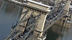Die Budapester Kettenbrücke (Aufnahme von 2010)