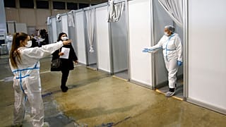 Κέντρο εμβολιασμού στο Βελιγράδι